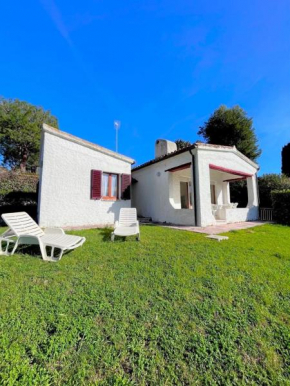 MARIA GIOVANNA VILLA CON aria condizionata E SPIAGGIA INCLUSA